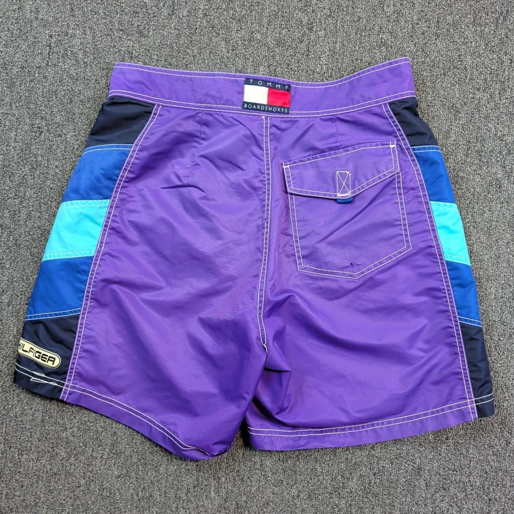Tommy Hilfiger embrace retro